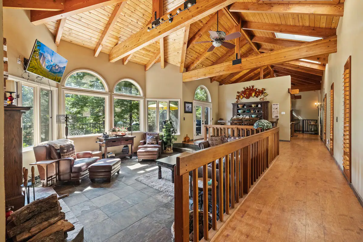 Dardanelle Retreat
